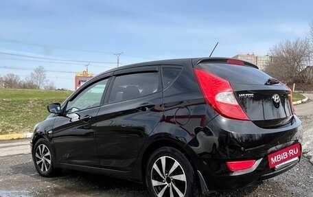 Hyundai Solaris II рестайлинг, 2014 год, 750 000 рублей, 4 фотография