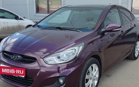 Hyundai Solaris II рестайлинг, 2011 год, 750 000 рублей, 2 фотография