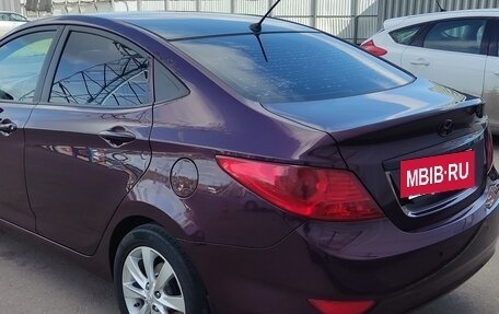 Hyundai Solaris II рестайлинг, 2011 год, 750 000 рублей, 3 фотография