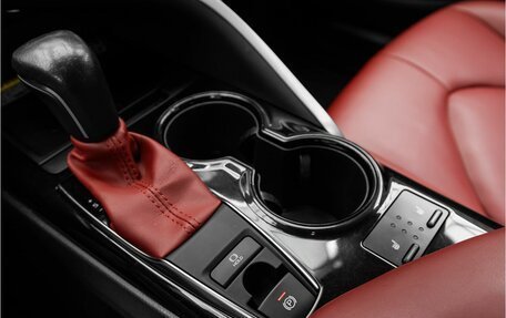 Toyota Camry, 2019 год, 3 150 000 рублей, 25 фотография