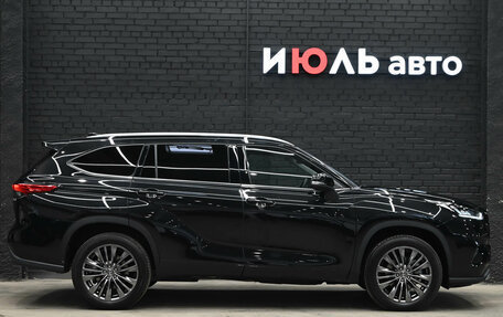 Toyota Highlander, 2025 год, 5 950 000 рублей, 9 фотография