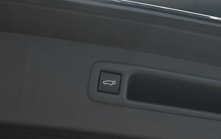 Toyota Highlander, 2025 год, 5 950 000 рублей, 24 фотография