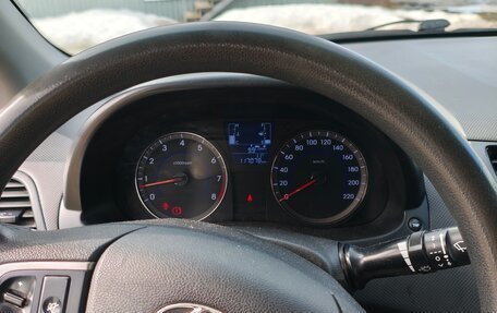 Hyundai Solaris II рестайлинг, 2015 год, 888 000 рублей, 6 фотография