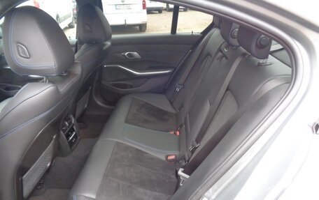 BMW 3 серия, 2023 год, 3 420 000 рублей, 11 фотография