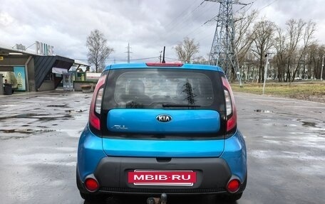 KIA Soul II рестайлинг, 2015 год, 950 000 рублей, 3 фотография