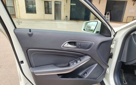 Mercedes-Benz GLA, 2014 год, 1 950 000 рублей, 10 фотография