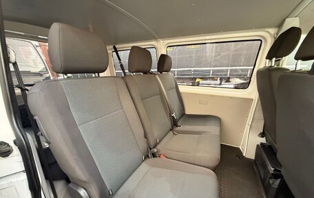 Volkswagen Transporter T6 рестайлинг, 2017 год, 3 500 000 рублей, 7 фотография