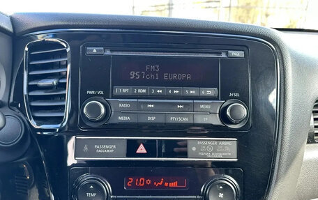 Mitsubishi Outlander III рестайлинг 3, 2018 год, 1 950 000 рублей, 24 фотография