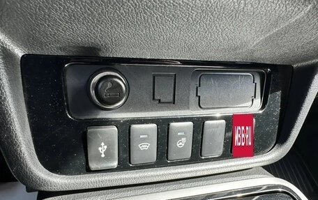 Mitsubishi Outlander III рестайлинг 3, 2018 год, 1 950 000 рублей, 22 фотография