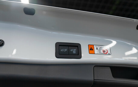 Toyota RAV4, 2026 год, 4 550 000 рублей, 26 фотография