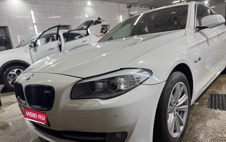 BMW 5 серия, 2013 год, 1 500 000 рублей, 1 фотография