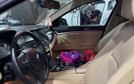 BMW 5 серия, 2013 год, 1 500 000 рублей, 5 фотография