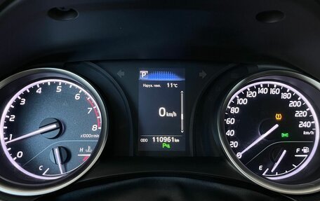 Toyota Camry, 2018 год, 2 750 000 рублей, 13 фотография