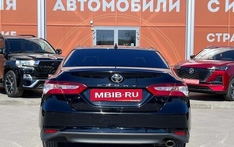 Toyota Camry, 2018 год, 2 750 000 рублей, 6 фотография