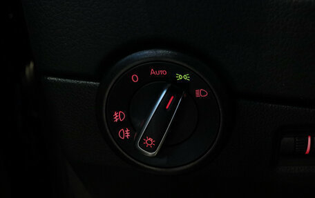 Volkswagen Multivan T6 рестайлинг, 2018 год, 5 200 000 рублей, 21 фотография