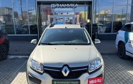 Renault Sandero II рестайлинг, 2015 год, 1 055 000 рублей, 2 фотография