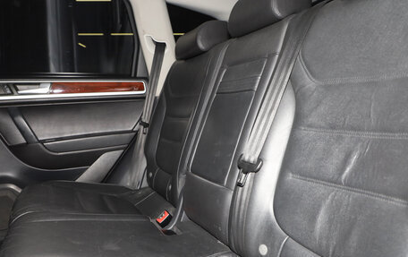 Volkswagen Touareg III, 2010 год, 1 949 000 рублей, 20 фотография