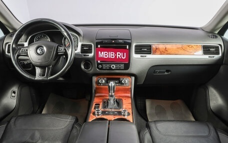 Volkswagen Touareg III, 2010 год, 1 949 000 рублей, 16 фотография
