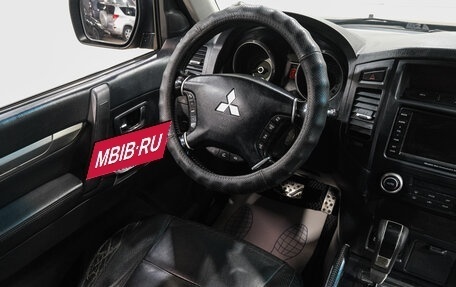 Mitsubishi Pajero IV, 2011 год, 1 669 000 рублей, 6 фотография
