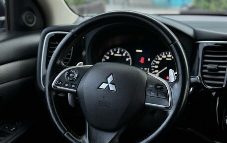 Mitsubishi Outlander III рестайлинг 3, 2015 год, 1 320 000 рублей, 8 фотография