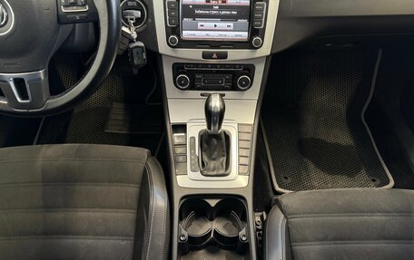 Volkswagen Passat CC I рестайлинг, 2011 год, 990 000 рублей, 12 фотография