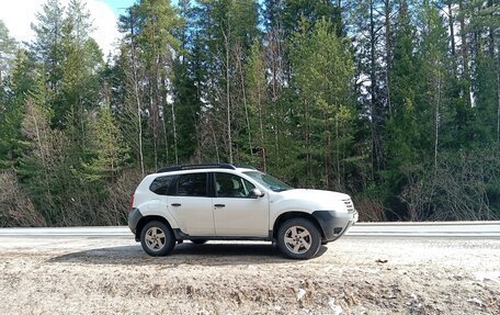 Renault Duster I рестайлинг, 2014 год, 1 000 000 рублей, 1 фотография