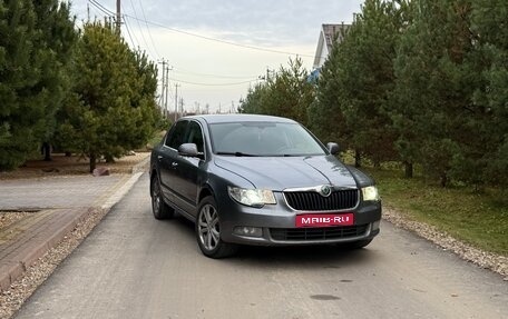 Skoda Superb III рестайлинг, 2010 год, 700 000 рублей, 1 фотография