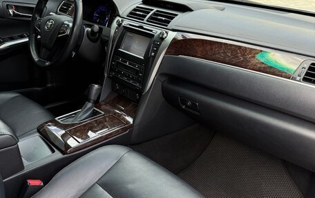 Toyota Camry, 2017 год, 2 500 000 рублей, 10 фотография