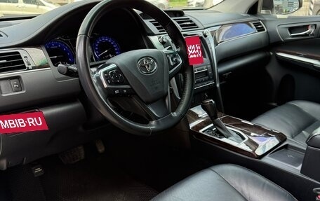 Toyota Camry, 2017 год, 2 500 000 рублей, 9 фотография