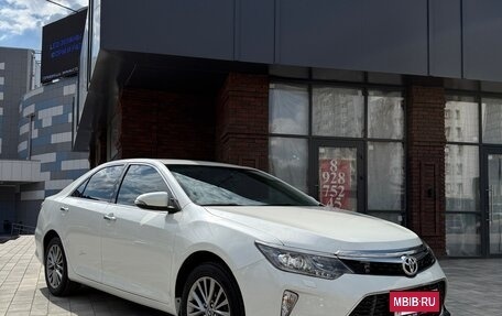 Toyota Camry, 2017 год, 2 500 000 рублей, 3 фотография