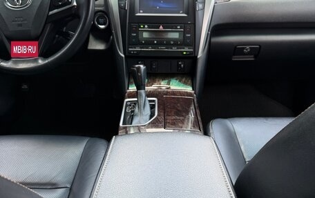 Toyota Camry, 2017 год, 2 500 000 рублей, 20 фотография