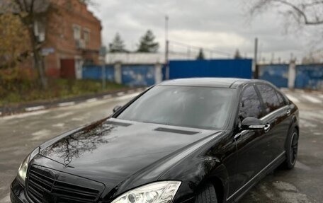 Mercedes-Benz S-Класс, 2006 год, 1 200 000 рублей, 1 фотография