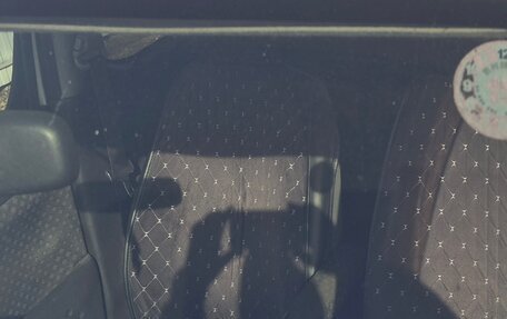 Toyota FunCargo, 2002 год, 470 000 рублей, 13 фотография