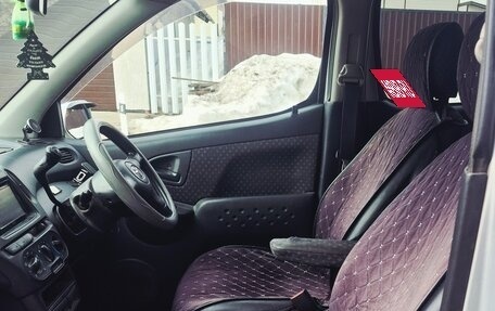 Toyota FunCargo, 2002 год, 470 000 рублей, 11 фотография