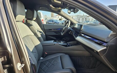 BMW 5 серия, 2026 год, 12 800 000 рублей, 12 фотография