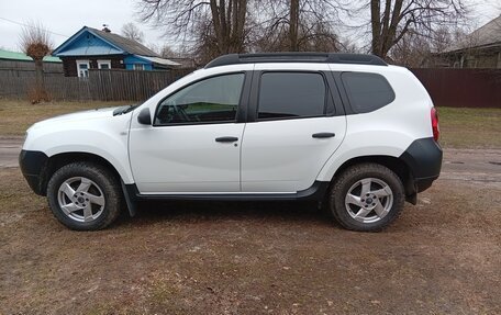Renault Duster I рестайлинг, 2014 год, 1 000 000 рублей, 3 фотография