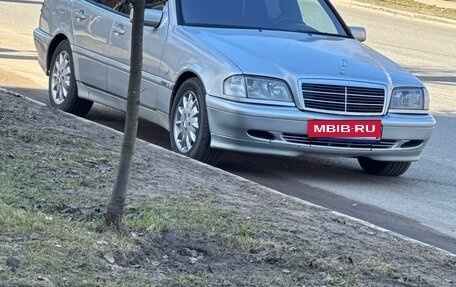 Mercedes-Benz C-Класс, 1998 год, 500 000 рублей, 4 фотография