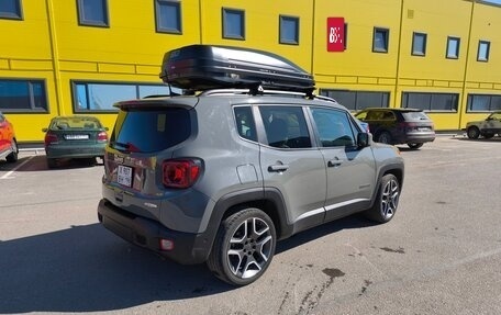 Jeep Renegade I рестайлинг, 2020 год, 2 000 000 рублей, 3 фотография