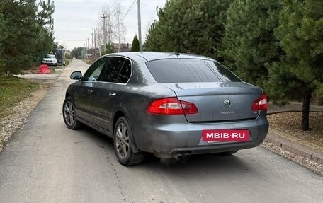 Skoda Superb III рестайлинг, 2010 год, 700 000 рублей, 5 фотография
