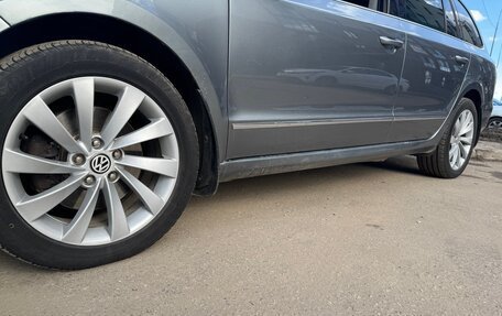 Skoda Superb III рестайлинг, 2010 год, 1 350 000 рублей, 3 фотография