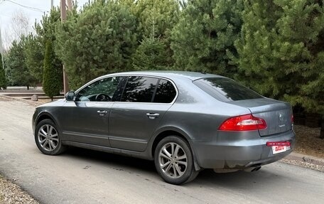 Skoda Superb III рестайлинг, 2010 год, 700 000 рублей, 4 фотография