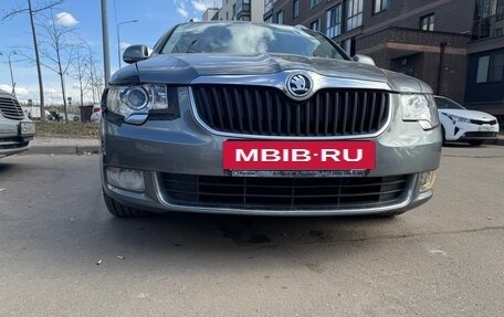 Skoda Superb III рестайлинг, 2010 год, 1 350 000 рублей, 4 фотография
