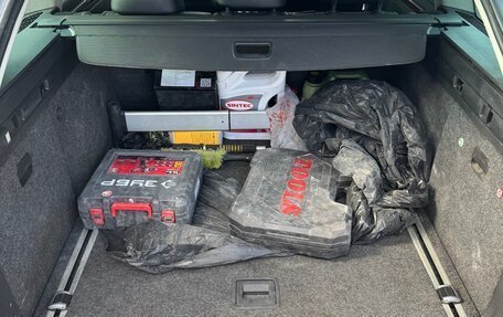 Skoda Superb III рестайлинг, 2010 год, 1 350 000 рублей, 31 фотография