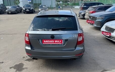 Skoda Superb III рестайлинг, 2010 год, 1 350 000 рублей, 26 фотография