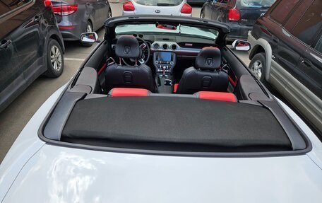 Ford Mustang VI рестайлинг, 2021 год, 5 999 999 рублей, 9 фотография