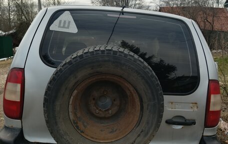 Chevrolet Niva I рестайлинг, 2004 год, 300 000 рублей, 4 фотография