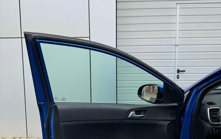 KIA Sportage IV рестайлинг, 2019 год, 2 400 000 рублей, 6 фотография