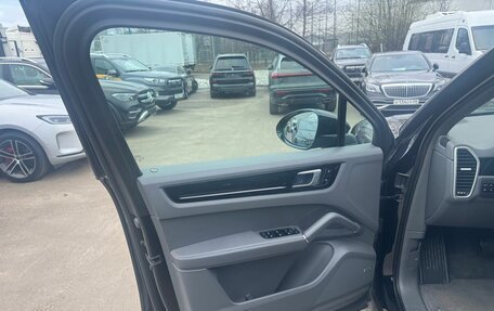 Porsche Cayenne III, 2021 год, 7 380 000 рублей, 9 фотография