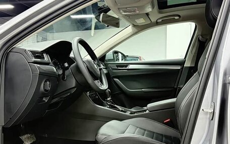 Skoda Superb III рестайлинг, 2022 год, 2 250 000 рублей, 7 фотография