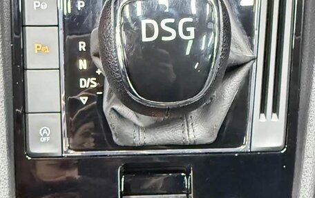 Skoda Superb III рестайлинг, 2022 год, 2 250 000 рублей, 15 фотография